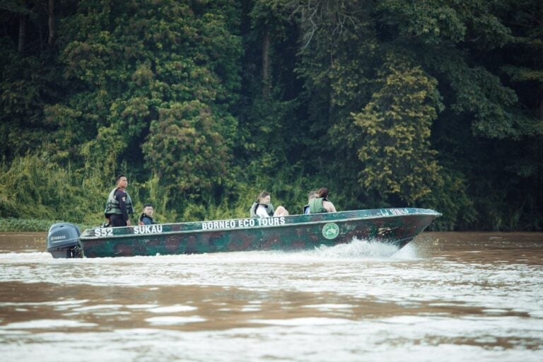 SUKAU RIVER CRUISE