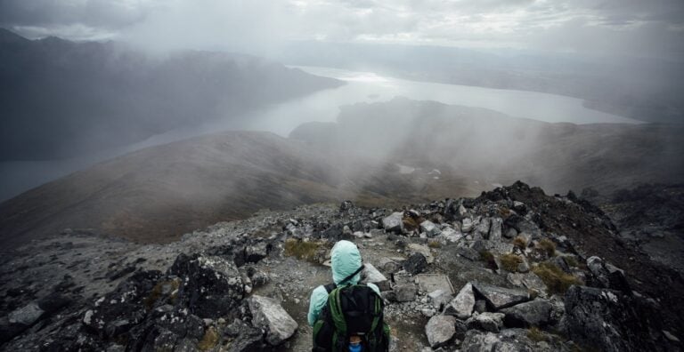 MOUNT LUXMORE SUMMIT ON A KEPLER TRACK DAY HIKE FROM TE ANAU, BEST HIKES IN SOUTH ISLAND NEW ZEALAND