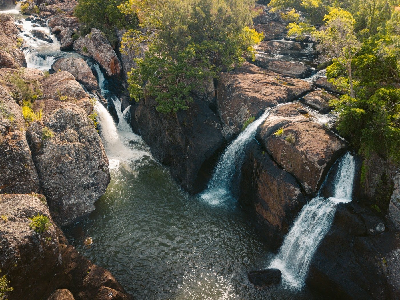 Millstream Falls & Little Millstream Falls Complete Waterfall Guide