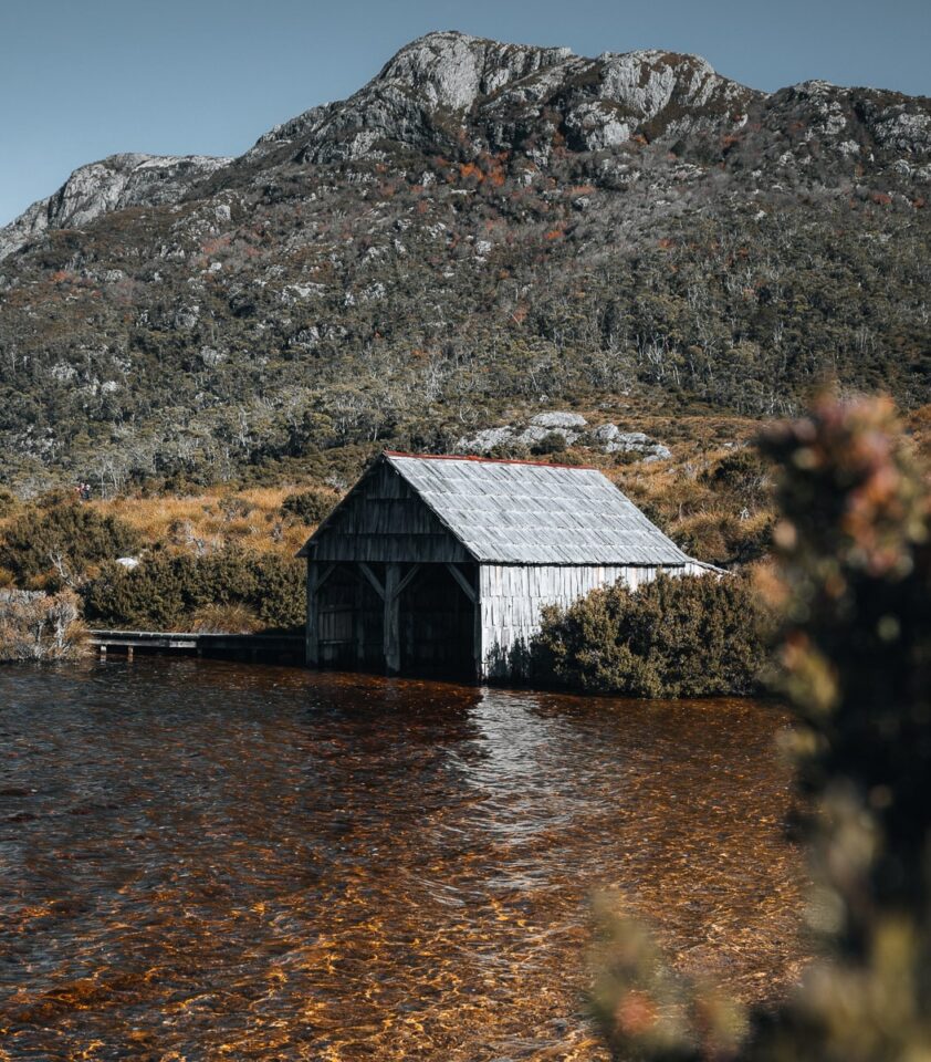 How to Hike Dove Lake Circuit in Cradle Mountain