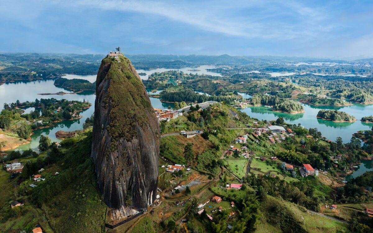 Colombia Granitic Rocks Guide to Climbing La Piedra del Peñol: Guatapé Rock