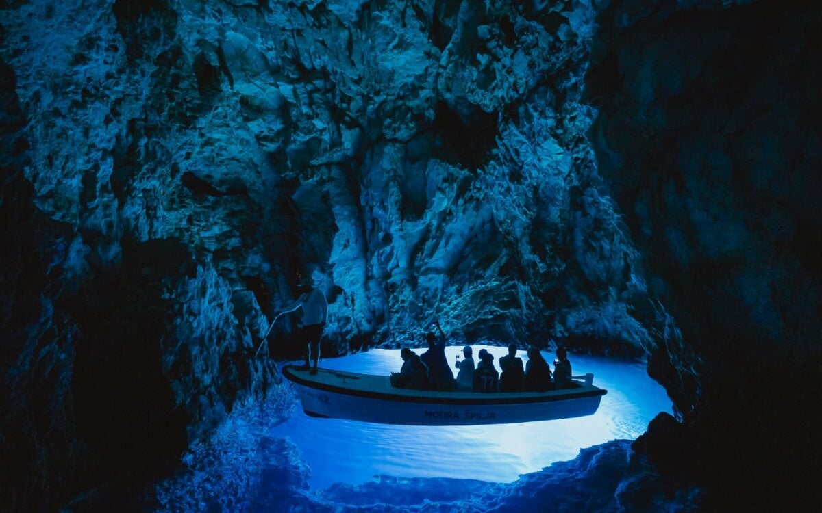 How to Visit the Blue Cave of Croatia (Biševo Grotto)